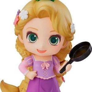 Meet your Posher, Monica